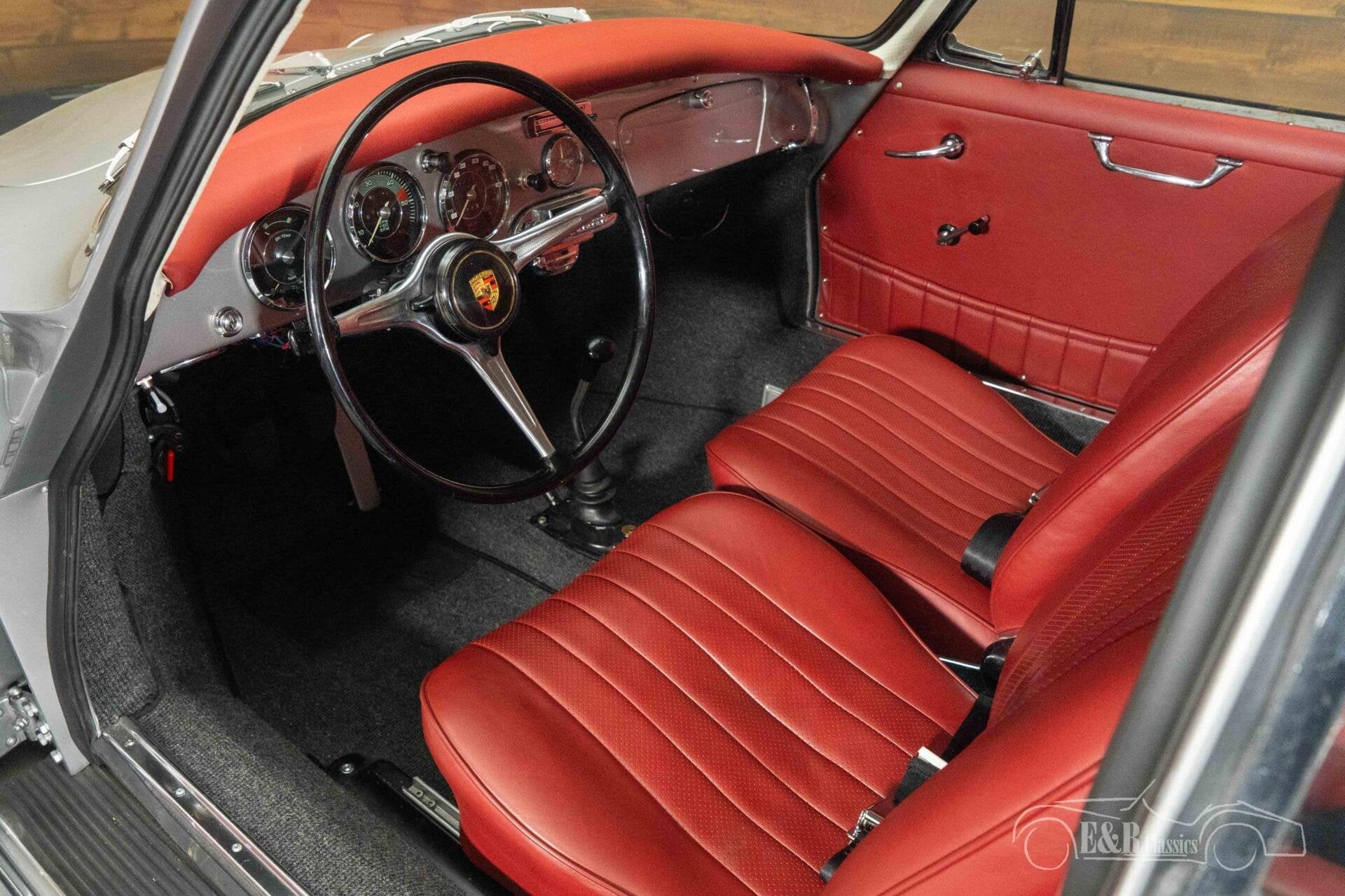 Porsche 356B T6 Coupe | 1963, Lederen bekleding, Achterwielaandrijving, Leder, 2 stoelen