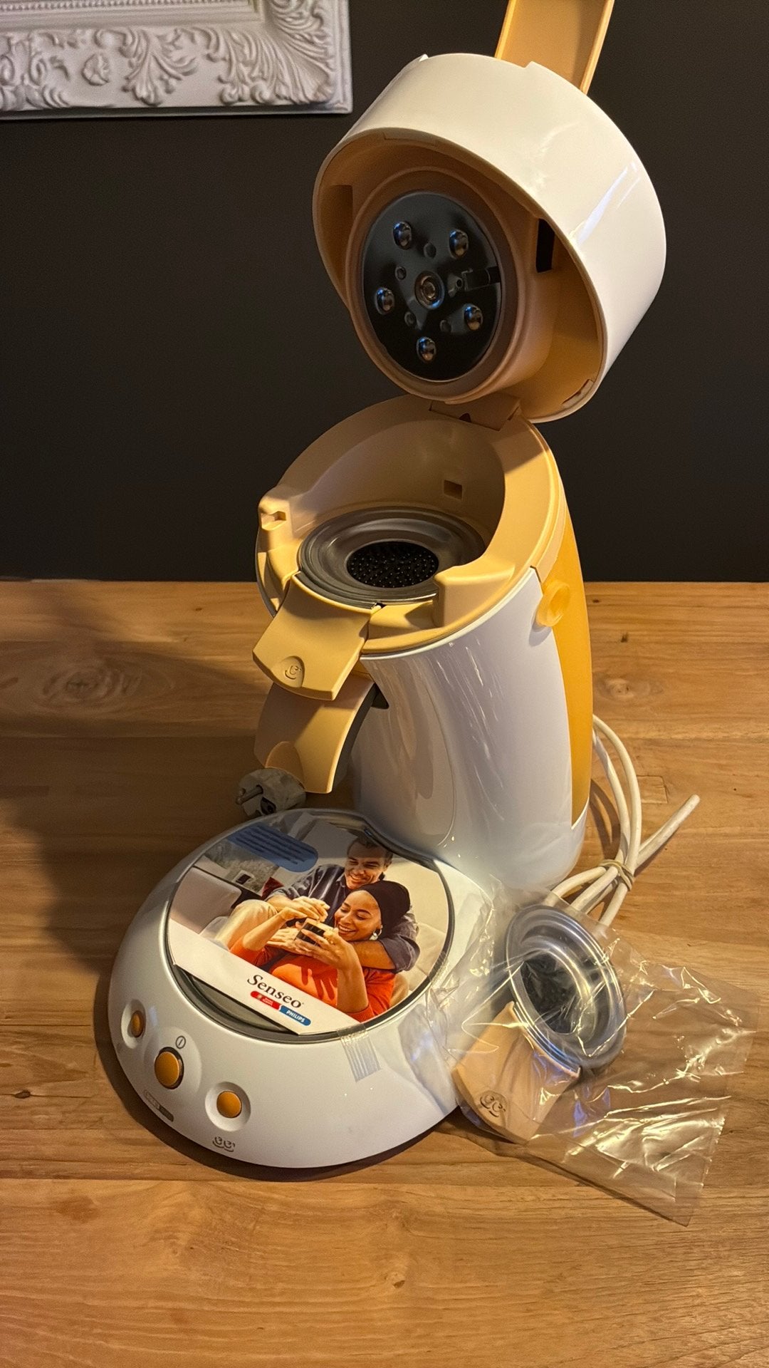 Senseo apparaat, Ophalen of Verzenden, 2 tot 4 kopjes, Koffiepads en cups, Afneembaar waterreservoir