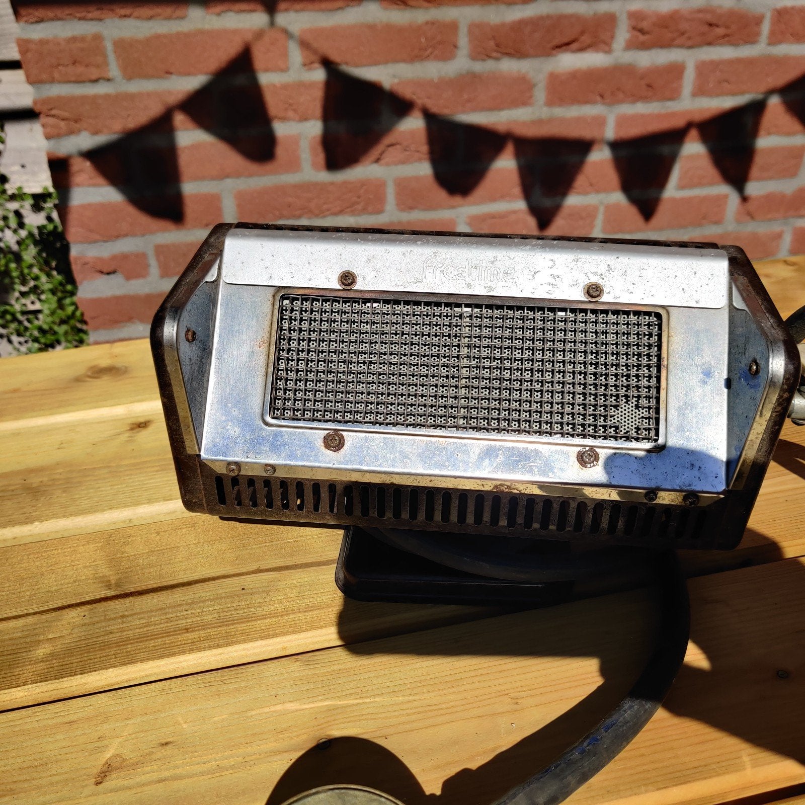 Vintage gasheater - compact en functioneel, Ophalen of Verzenden, Gebruikt, Vrijstaande haard, Overige soorten