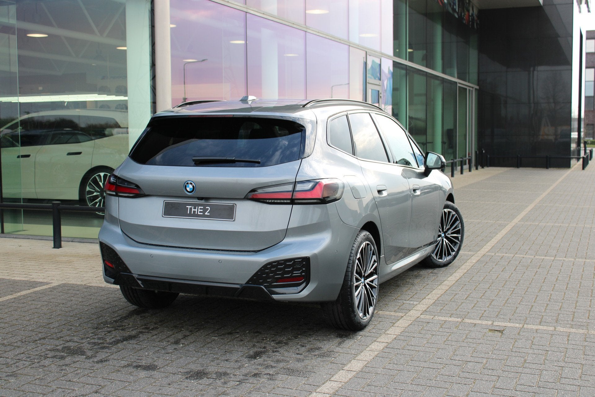 BMW 2 Serie Active Tourer 225e xDrive M Sport Automaat / Pan, Dealer onderhouden, Bedrijf, Vierwielaandrijving, Hybride Elektrisch/Benzine