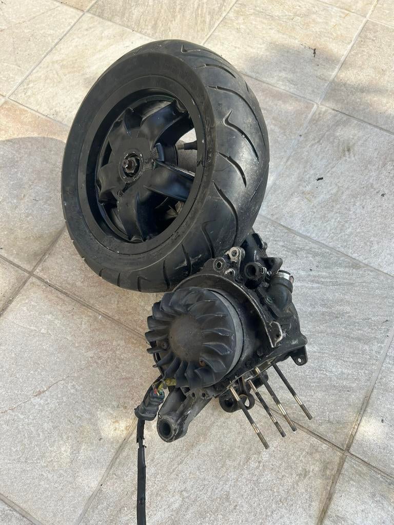 Piaggio zip ac 2takt motor blok carters 2t, Motoren, Ophalen of Verzenden