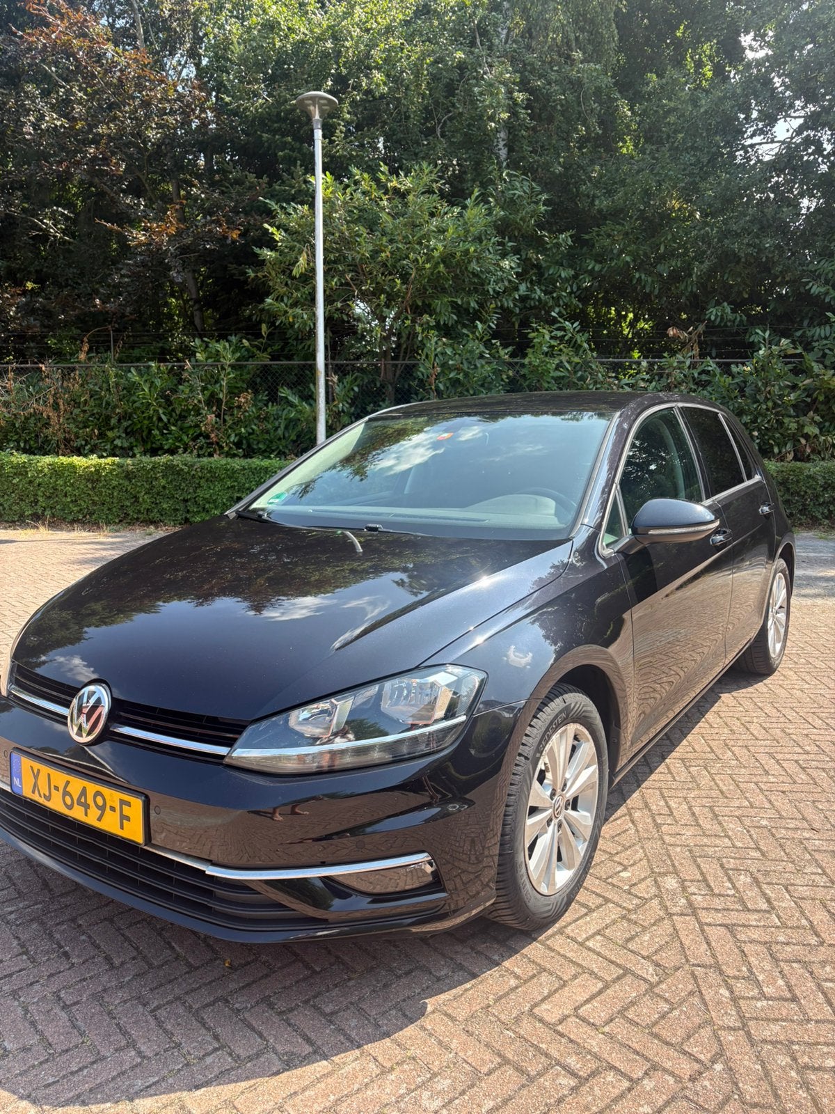 Volkswagen Golf 1.0 TSI 115pk 5D 2019 Zwart, Auto's, Volkswagen, Voorwielaandrijving, 1145 kg, 620 kg, Zwart