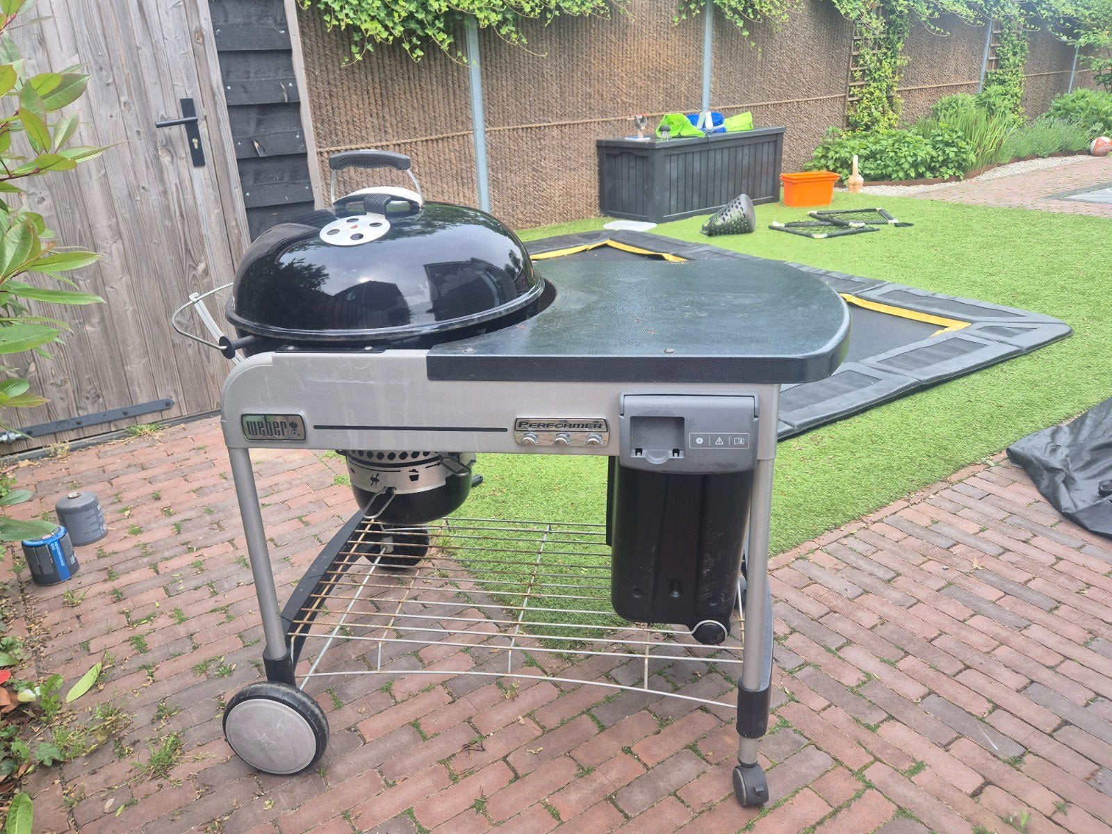 Weber Performer Deluxe BBQ - Zwart, Ophalen, Zo goed als nieuw, Weber