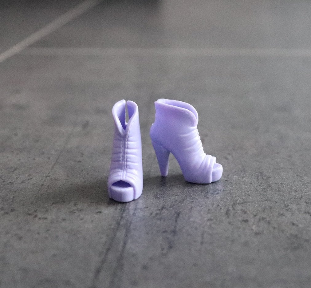 Barbie kleding nieuw - Originele laarzen schoenen paars, Ophalen of Verzenden, Nieuw, Barbie
