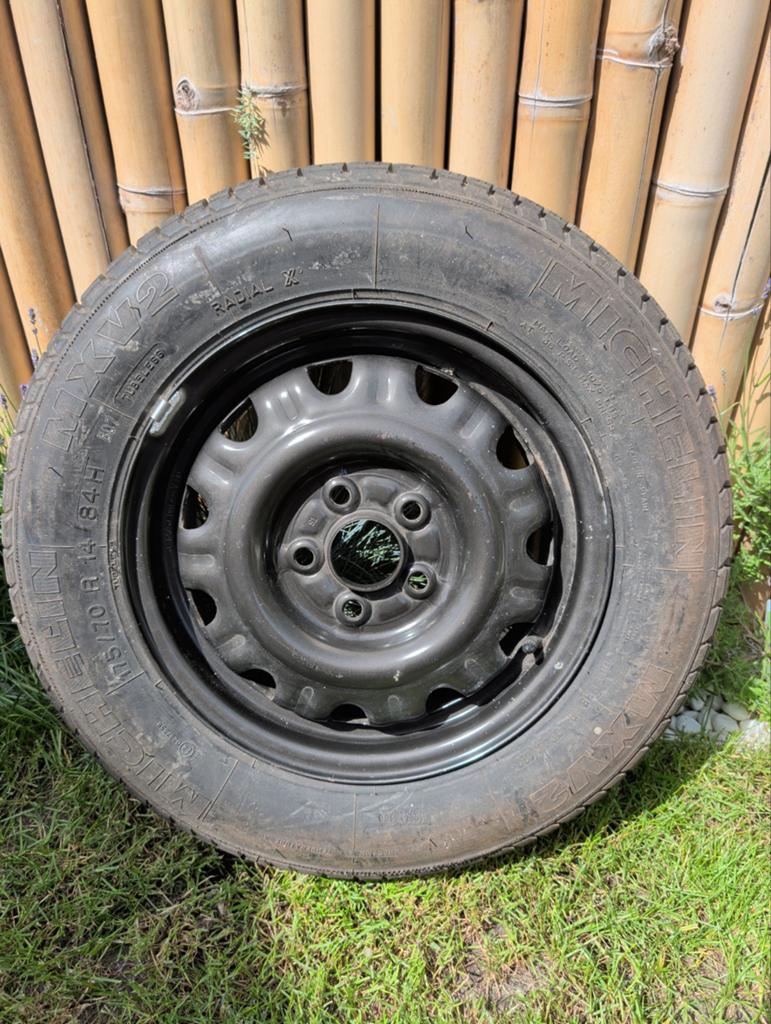 Stalen velg met Michelin 175/70 R14 84H band, Auto-onderdelen, Banden en Velgen, Ophalen, 14 inch, Gebruikt, 175 mm