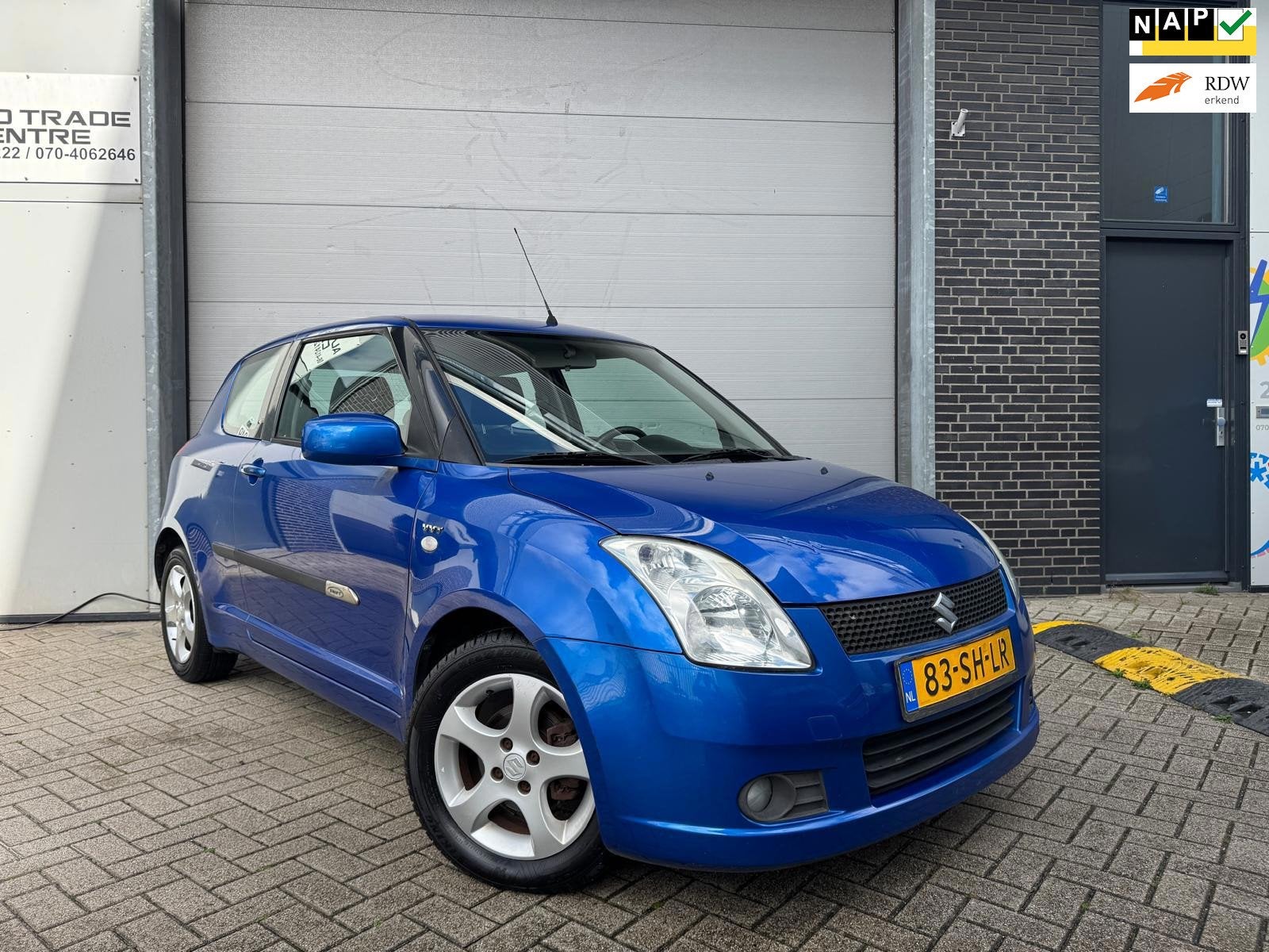 Suzuki Swift 1.5 Exclusive [Keyless | Airco | Dealer onderho, Auto's, Voorwielaandrijving, Dealer onderhouden, Zwart, 4 cilinders