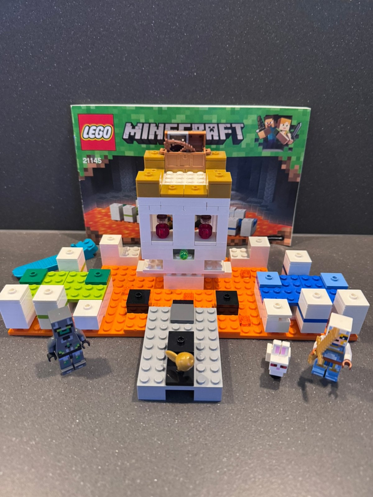 Lego Minecraft - De Schedelarena - 21145, Minecraft, Lego, Ophalen of Verzenden, Zo goed als nieuw