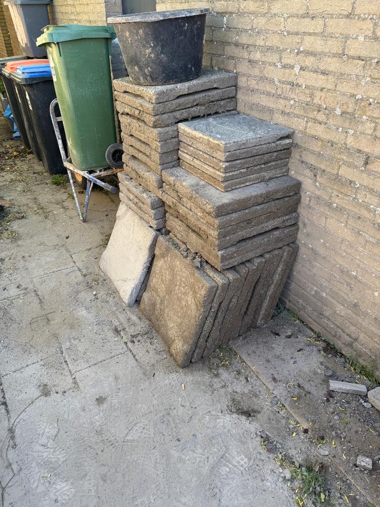 Tuin tegels gratis af te halen, Ophalen, Gebruikt, Beton, Terrastegels