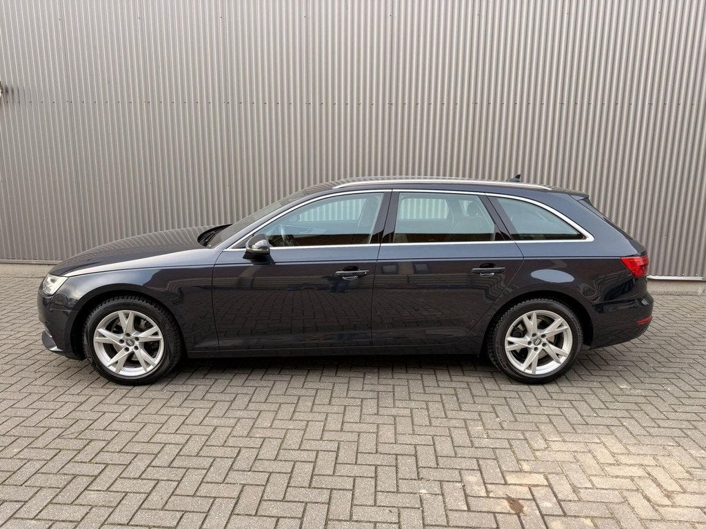Audi A4 Avant 1.4 TFSI Lease Edition Nieuwe Distributie Riem, Auto's, Audi, Voorwielaandrijving, 1345 kg, Gebruikt, 4 cilinders