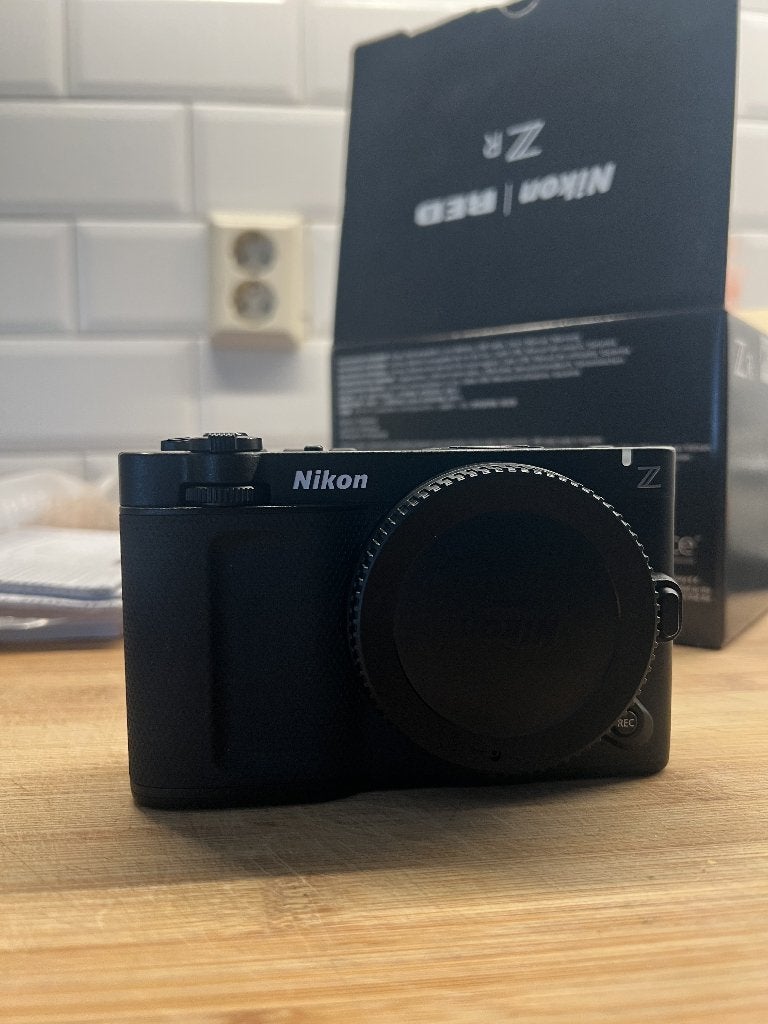 NIKON ZR ALS NIEW, Ophalen, Lensdop, Zo goed als nieuw, Cinemacamera