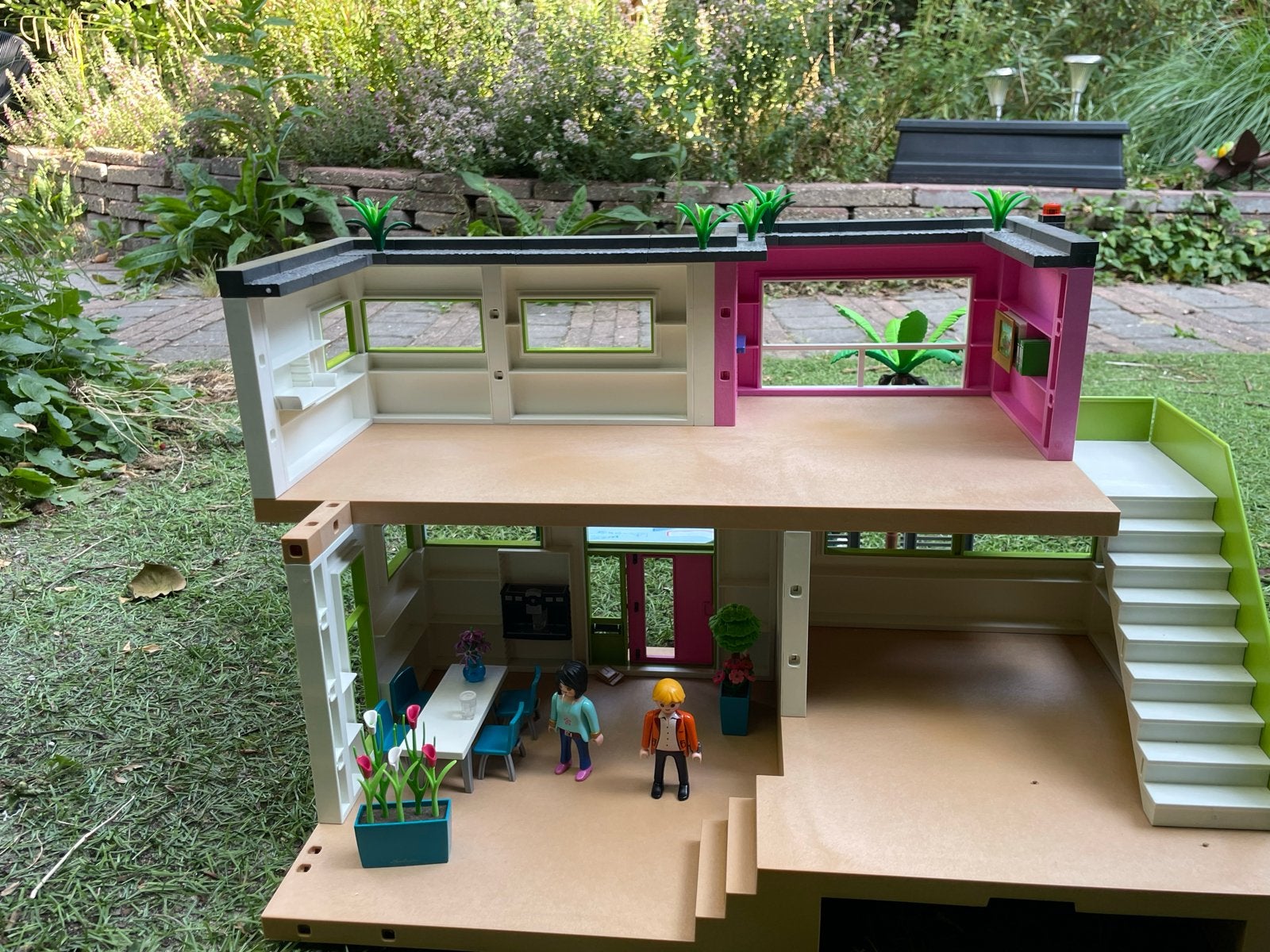 Playmobil Modern Woonhuis met Meubels en Figuren set 5574, Ophalen of Verzenden, Zo goed als nieuw, Jongen of Meisje