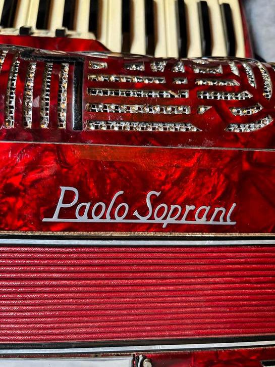 Supermooie paolo soprani, Muziek en Instrumenten, Accordeons, Ophalen of Verzenden, Zo goed als nieuw, 120-bas, Overige merken