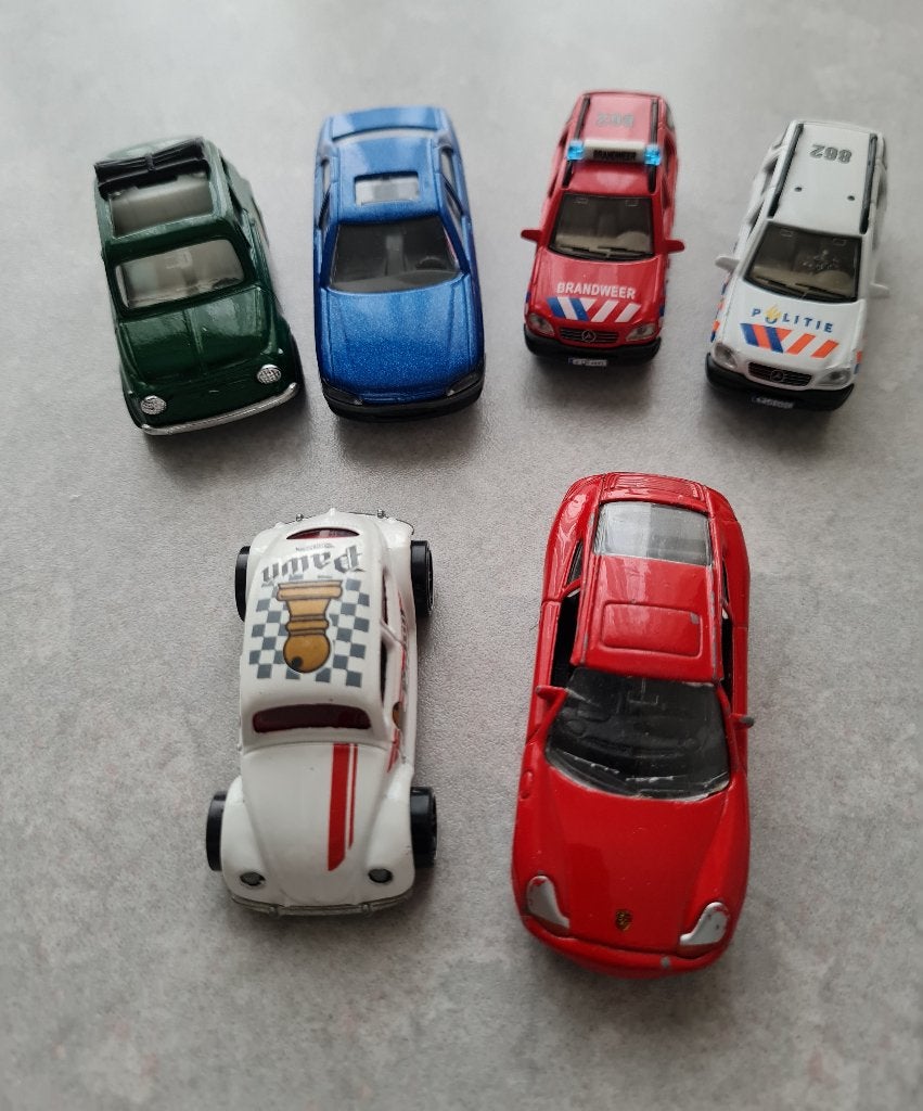 4 Miniatuur autootjes, Ophalen of Verzenden, Auto's