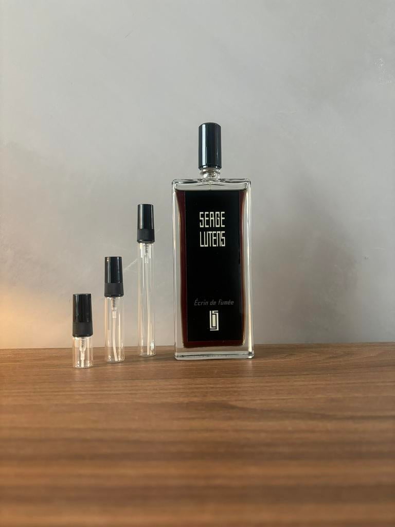 Serge Lutens Ecrin de fumee Niche Parfum sample tester, Sieraden, Tassen en Uiterlijk, Uiterlijk | Parfum, Ophalen of Verzenden