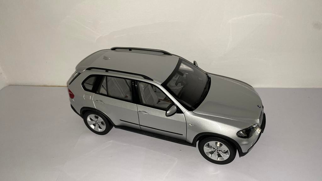 KYOSHO BMW X5 4.8i 1:18, Ophalen of Verzenden, Zo goed als nieuw, Motor, Kyosho