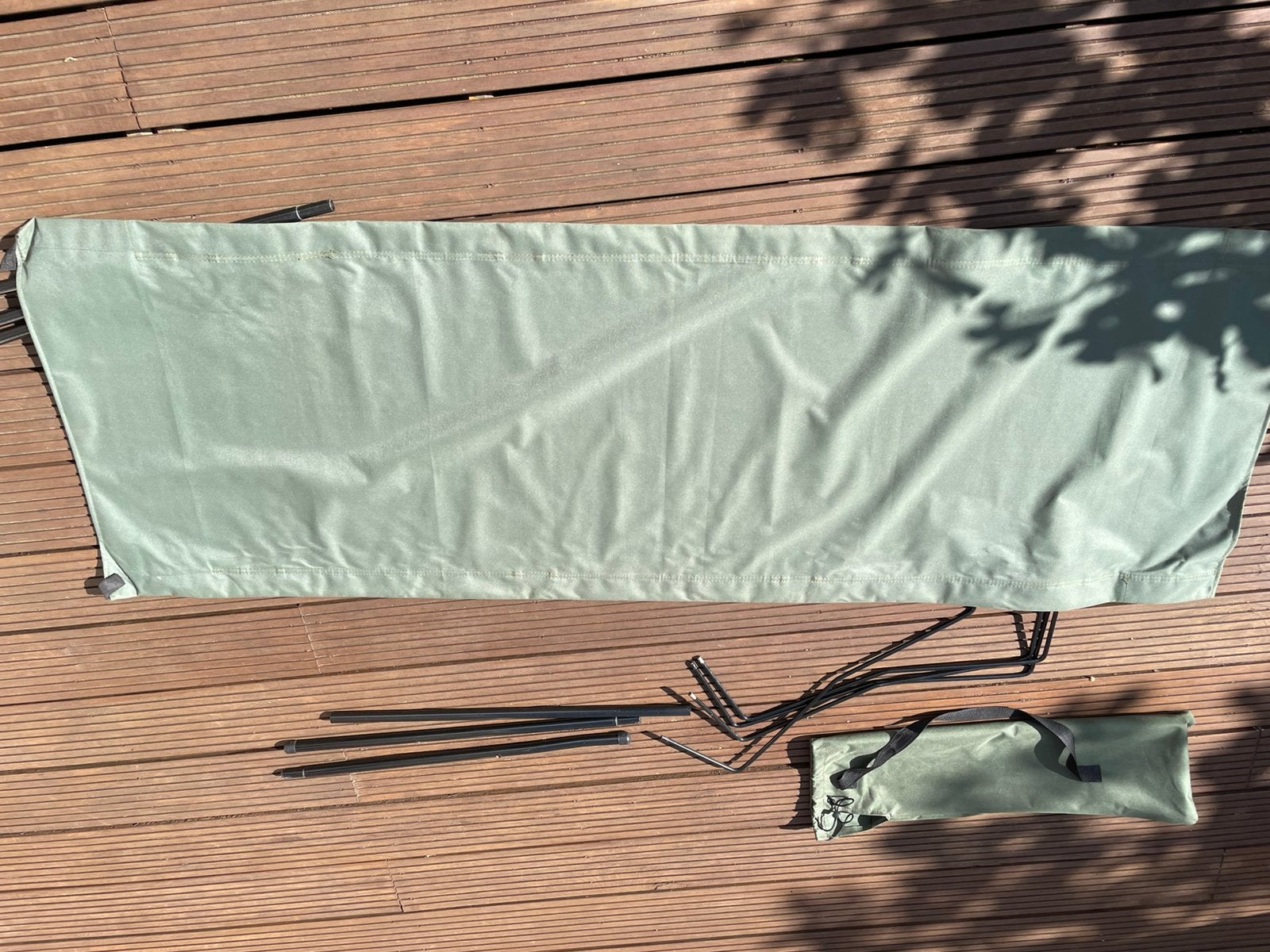 Veldbed groen weinig gebruikt., Ophalen, Zo goed als nieuw, Campingmeubel-accessoire