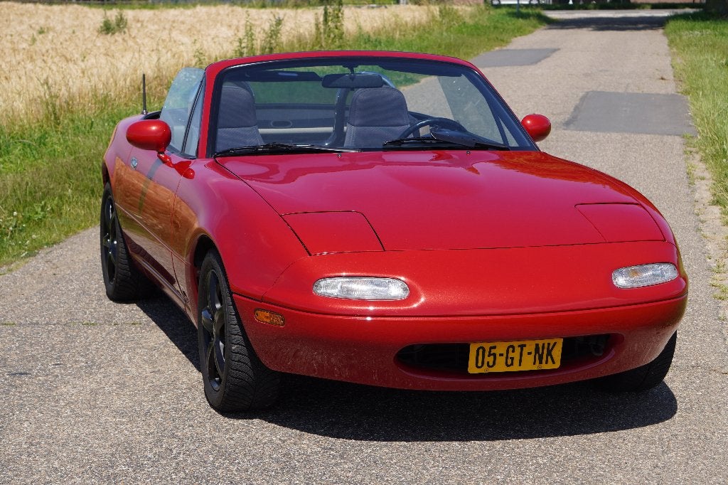 Mazda MX-5 1.6 Miata U9 1991 Rood, Auto's, Mazda, Particulier, MX-5, Airbags, Airconditioning, Open dak, Radio, Benzine, Euro 2