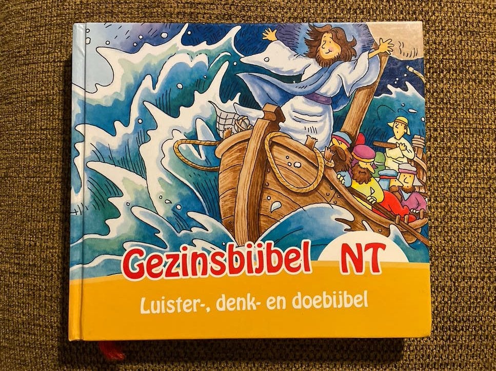 Gezinsbijbel NT - luister, denk en doe-Bijbel, Boeken, Ophalen of Verzenden, Gelezen, Christendom | Protestants