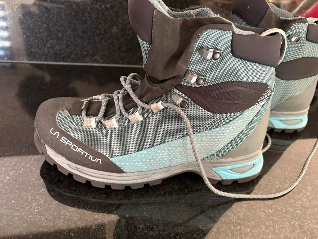 La Sportiva Trango Trek Woman GTX wandelschoenen B, Ophalen of Verzenden, Zo goed als nieuw, Schoenen