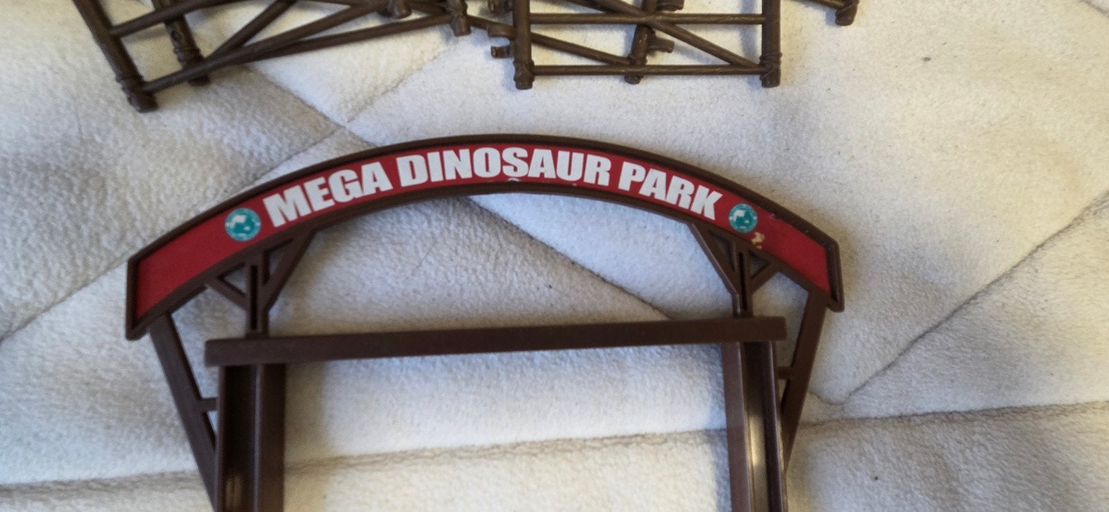Dinopark met veel dino's, Ophalen of Verzenden, Zo goed als nieuw, Gelijkstroom of Wisselstroom, Overige merken