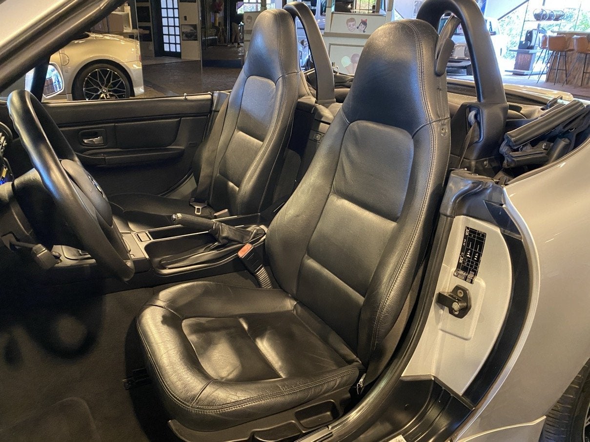 Foto 16 van BMW Z3 1.9i Zender (bj 2001)