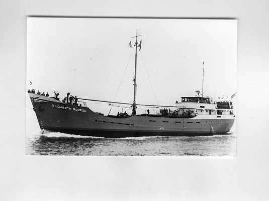 scheepvaart-foto-elizabeth roorda 1955, Ophalen of Verzenden, Zo goed als nieuw, Motorboot, Boek of Tijdschrift