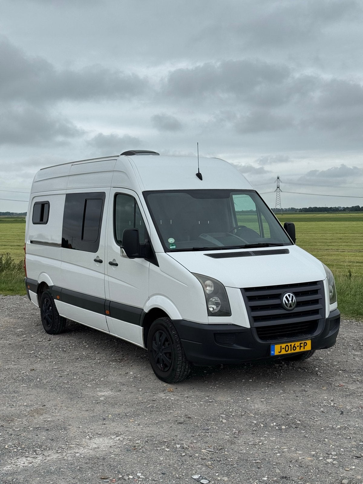 Volkswagen Crafter Camper L2H2 - 2 of 3 stoelen - 2.5 TDI, Caravans en Kamperen, Chemisch toilet, Koelkast, Volkswagen, Gaslek-detector