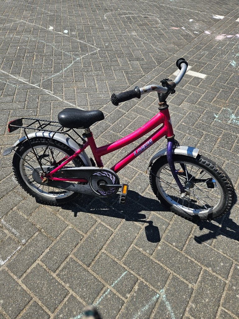 Loekie fietsje 16 inch, Fietsen en Brommers, Fietsen | Kinderfietsjes, Ophalen, Gebruikt, 16 tot 20 inch, Loekie.