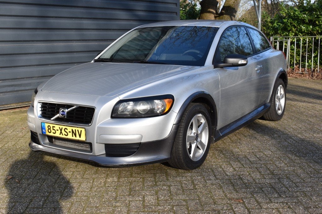 Volvo C30 VOLVO C30 1.6D KINETIC!!! 3894 EURO!!!, Auto's, Volvo, Voorwielaandrijving, Gebruikt, 4 stoelen, Origineel Nederlands