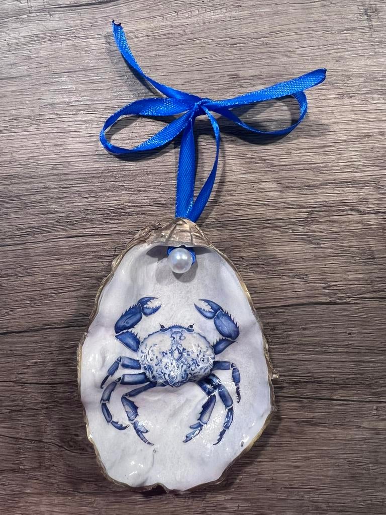 Oesterschelp met krab, Verzamelen, Ophalen of Verzenden, Schelp(en)