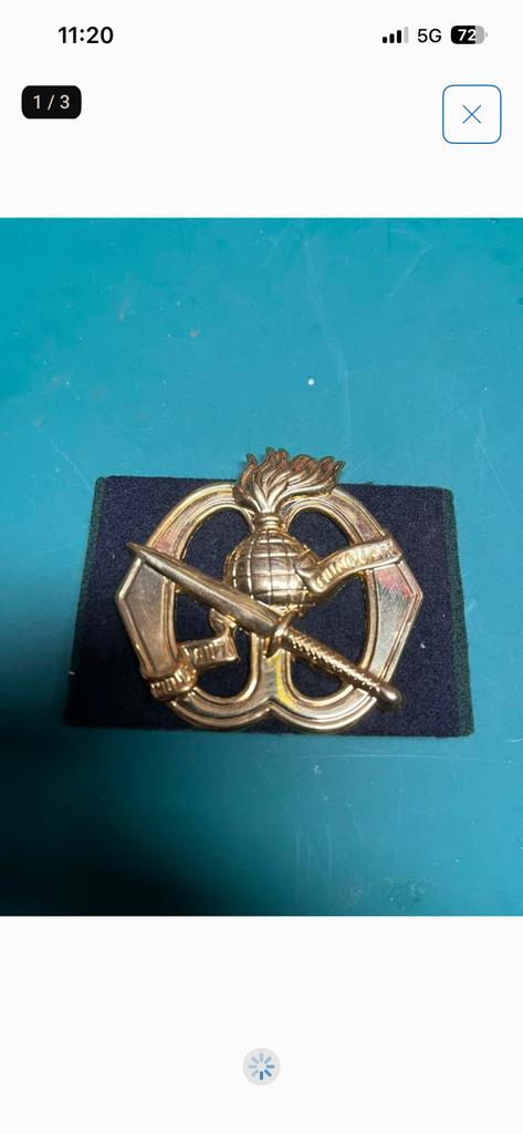 Baretembleem kct commando troepen, Verzamelen, Militaria | Algemeen, Ophalen of Verzenden, Landmacht, Nederland, Embleem of Badge