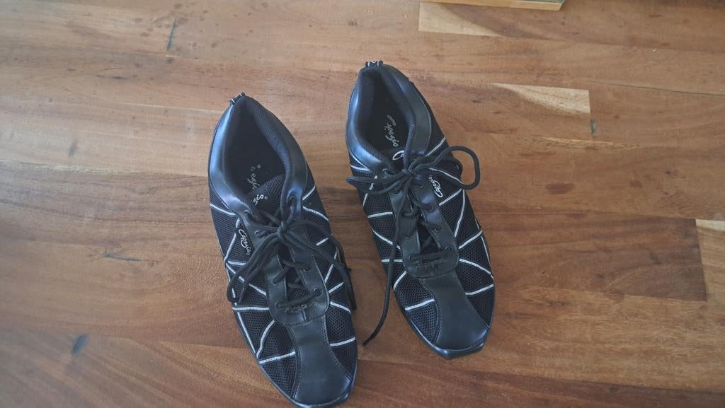 Dansschoenen zwart, Sport en Fitness, Dansen, Ophalen of Verzenden, Zo goed als nieuw, Schoenen