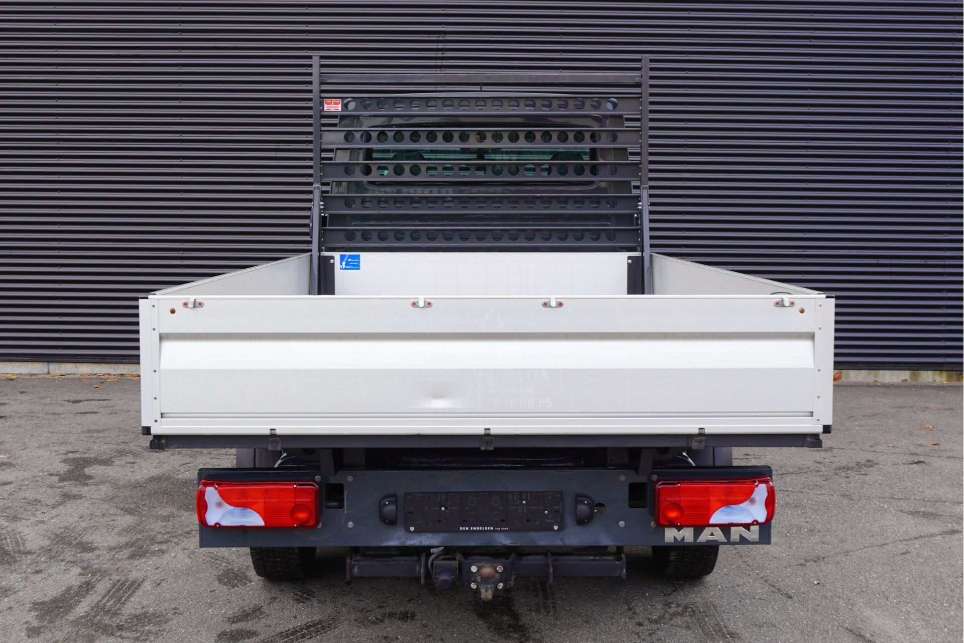 MAN TGE 140pk 4x4 4-Motion Open laadbak LED Stoelverwarming, Auto's, 4 cilinders, Bedrijf, Vierwielaandrijving, Zilver of Grijs