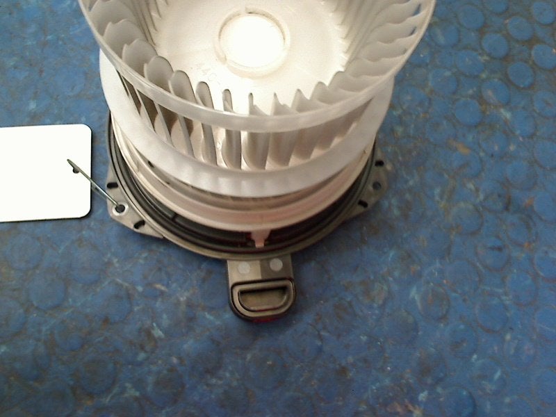 Foto 4 van Kachel Ventilatormotor Toyota RAV4 (A5) (2018-12/..) 5285T2