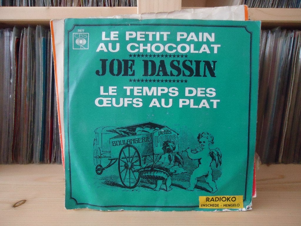 7" Single Joe Dassin - Le Petit Pain Au Chocolat / Le Temps, Cd's en Dvd's, Gebruikt, 7 inch, Ophalen of Verzenden, Pop