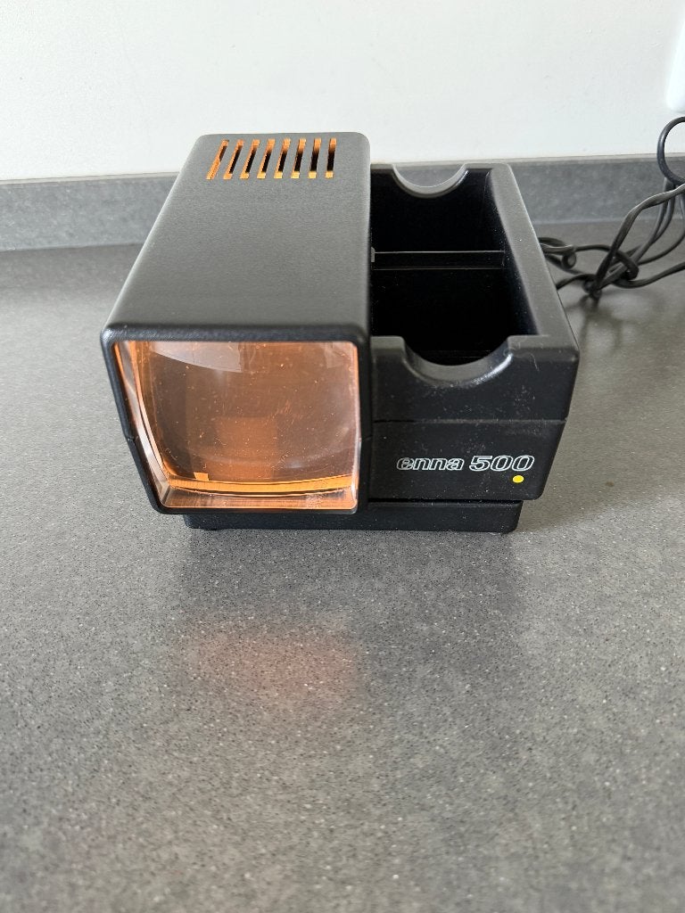 Enna 500 diaviewer / diaprojector, Ophalen of Verzenden, Gebruikt