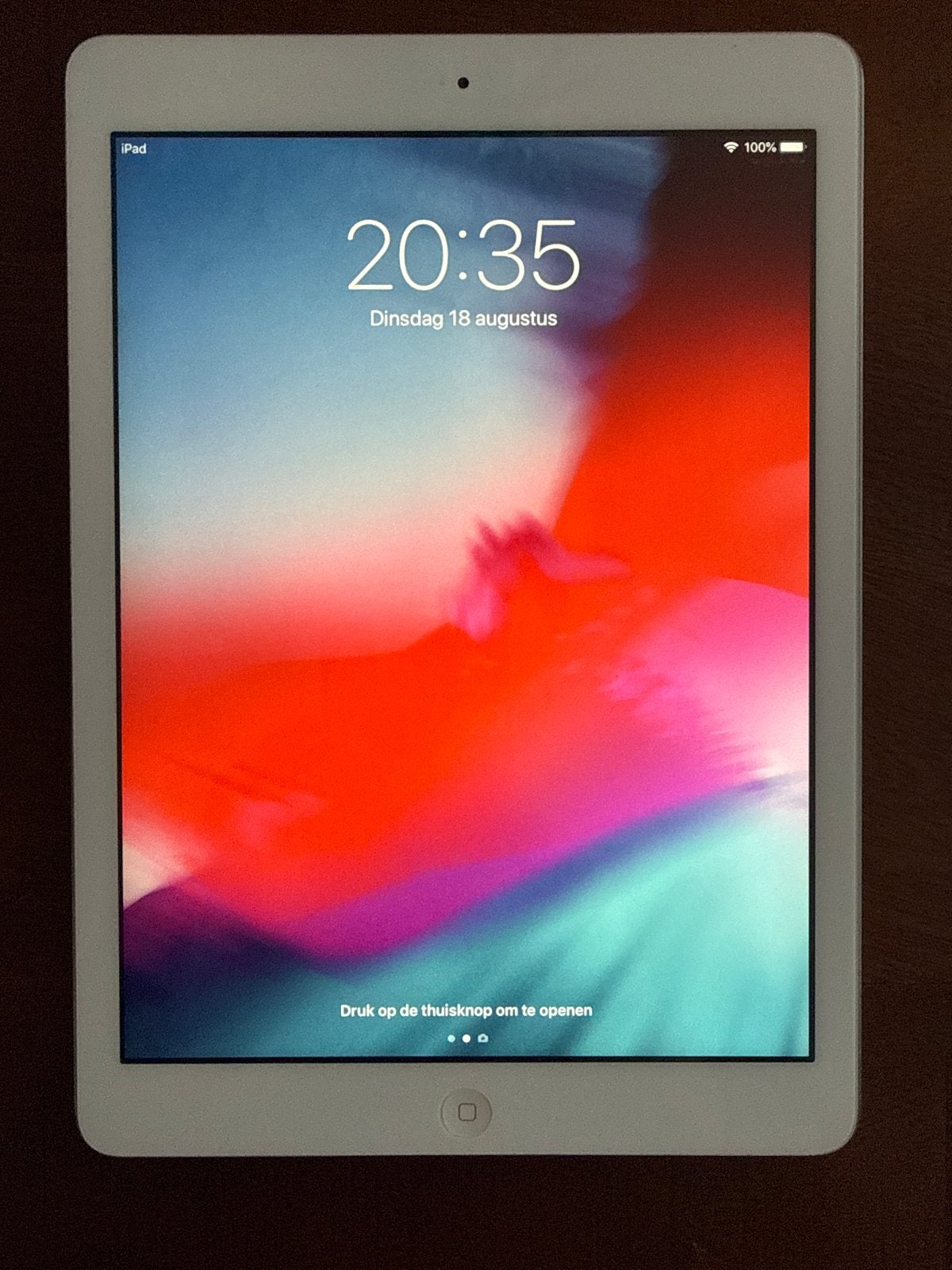 Apple iPad Air 16GB Wi-Fi met hoes en toetsenbord, 10 inch, Gebruikt, Apple iPad Air, Ophalen of Verzenden