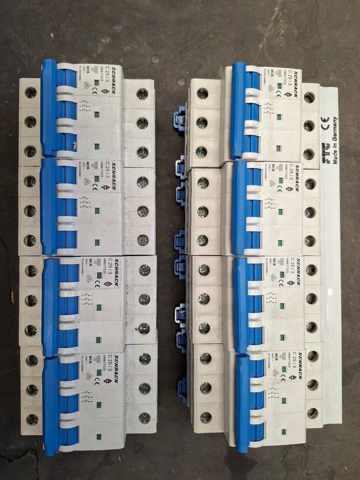 Schrack Installatieautomaat MCB C25/3 AM617325, Ophalen of Verzenden, Zo goed als nieuw, Overige merken, Installatieautomaat