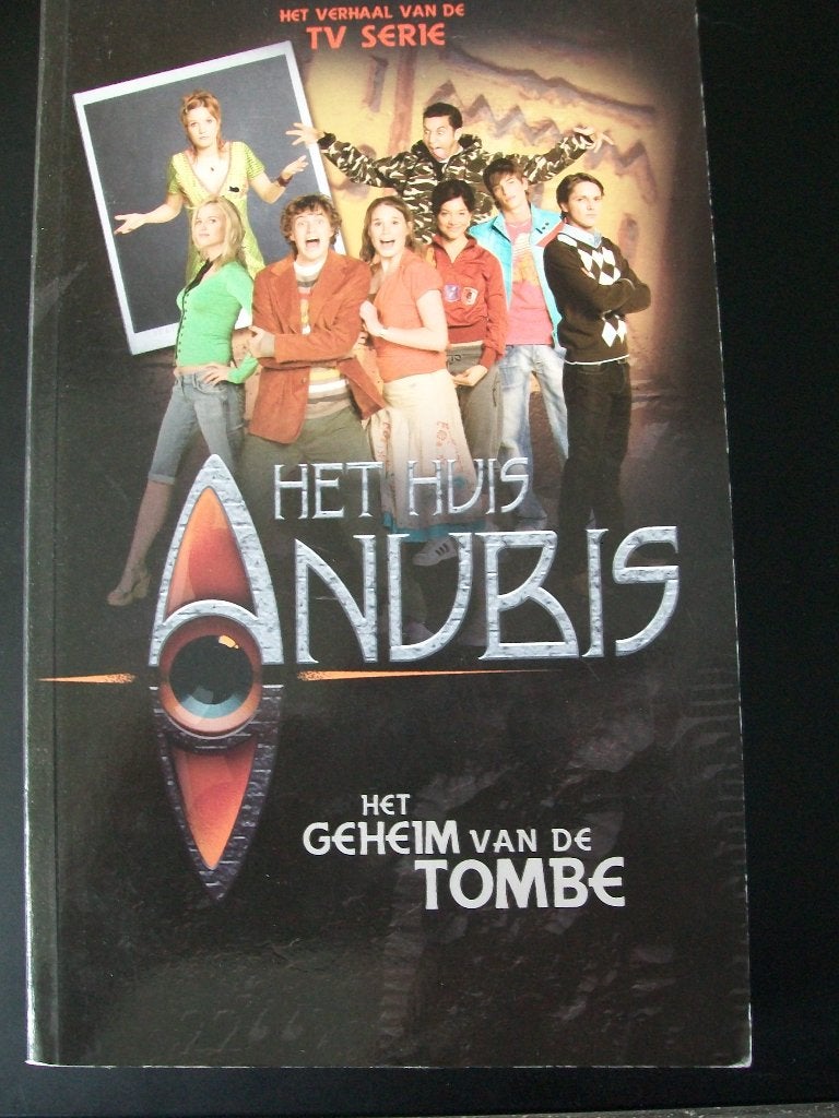 HUIS ANUBIS LEESBOEK (2): Het Geheim van de Tombe nieuwstaat, Verzenden, Zo goed als nieuw, Non-fictie