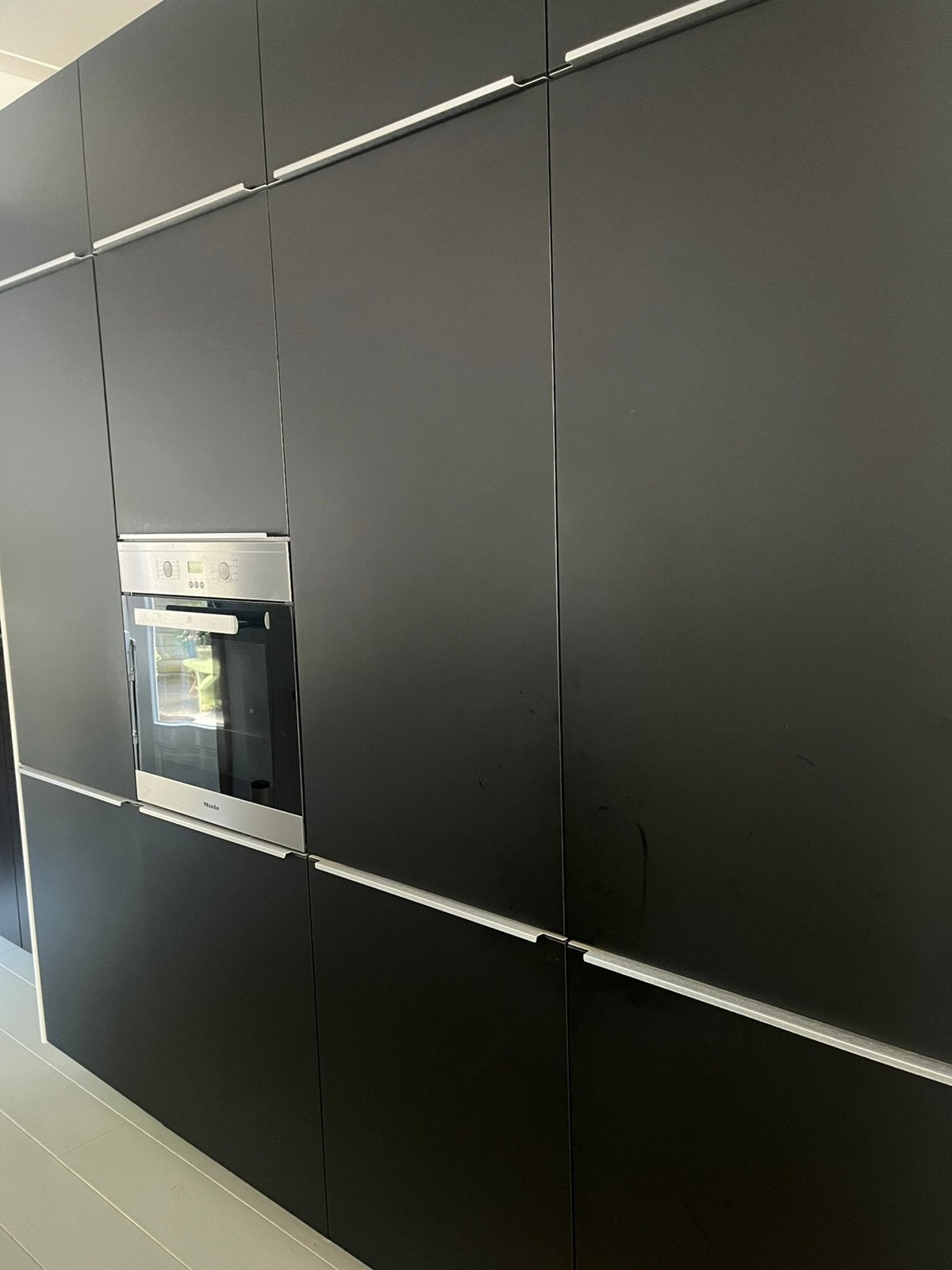 Zwarte keuken achterwand incl grote koelkast rn vriezer, Ophalen, Zo goed als nieuw, Zwart, Graniet of Steen