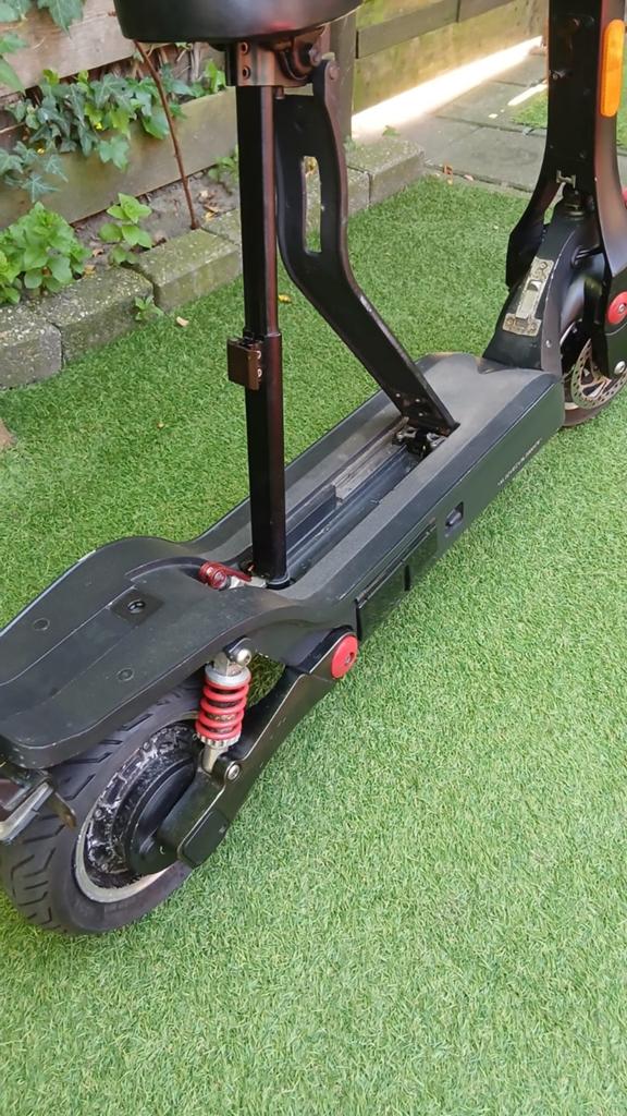Veeloy V5 Elektrische Step met Zitje en Oplader, Ophalen, Gebruikt, Elektrische step (E-scooter), Veeley v5