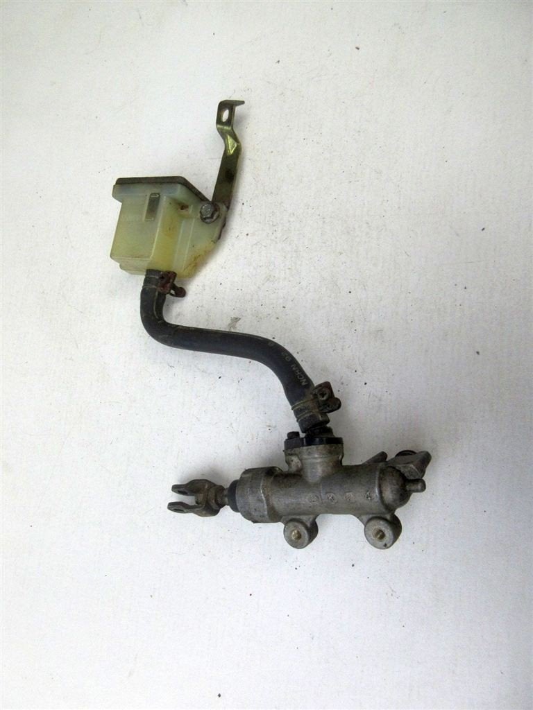 Suzuki GSX600F rempomp achter GSX 600 F achterrem rem pomp, Ophalen of Verzenden, Gebruikt