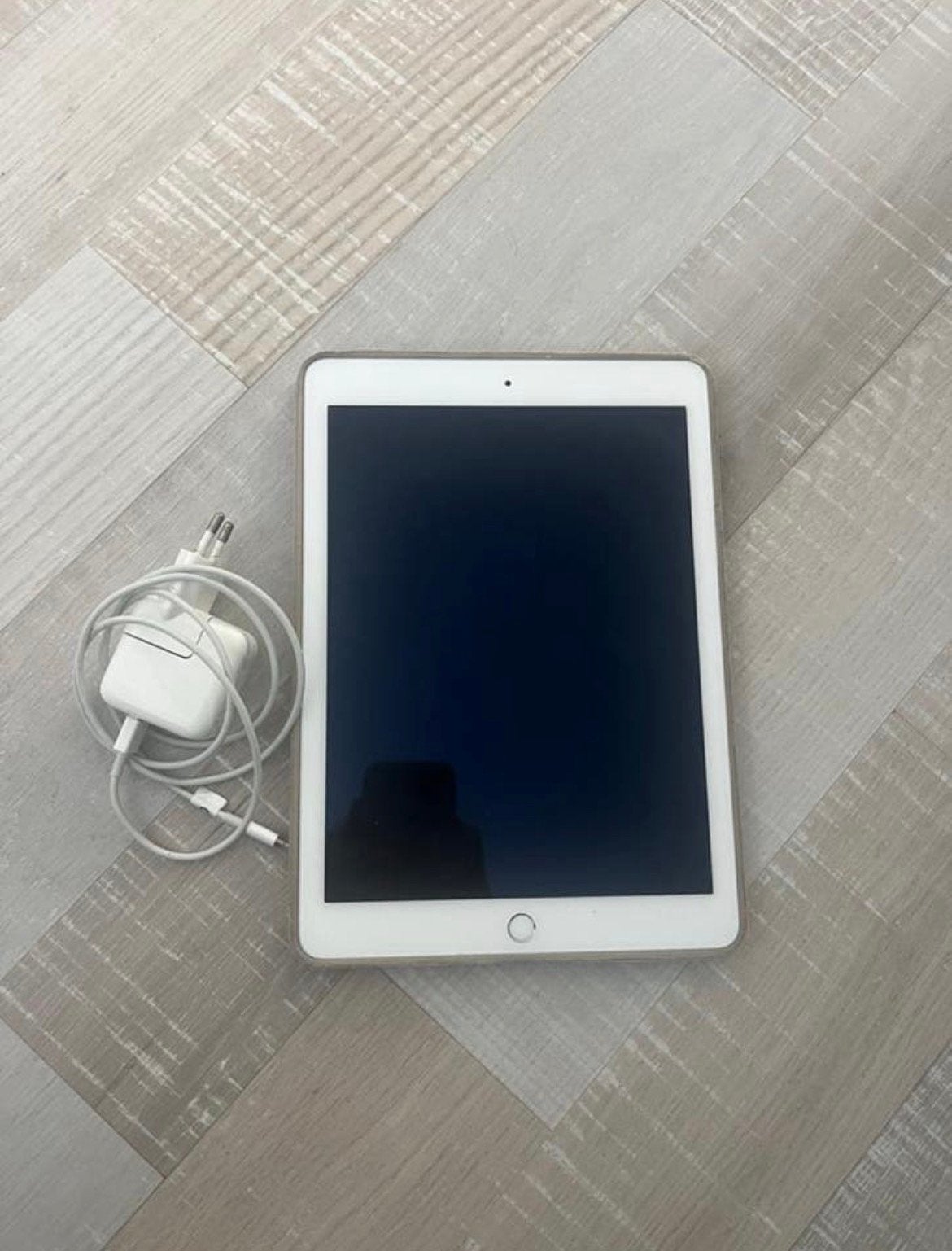 Ipad 2020, Ophalen of Verzenden, Zo goed als nieuw