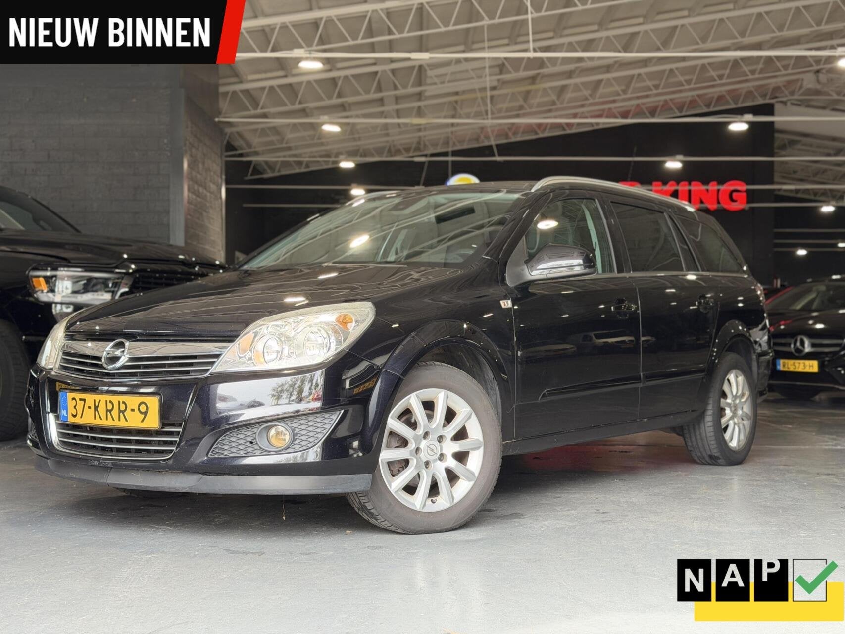Opel Astra Wagon 1.6 Cosmo Cruise Leder, Voorwielaandrijving, 15 km/l, Gebruikt, 116 pk