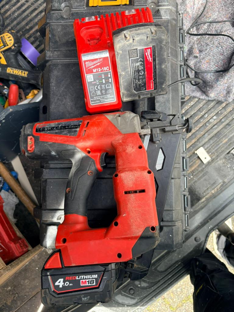 Tacker, Doe-het-zelf en Verbouw, Gereedschap | Boormachines, Ophalen of Verzenden, Zo goed als nieuw