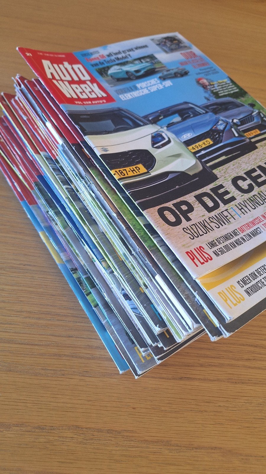 Gelezen Autoweek boekjes - 2024 2025, Ophalen of Verzenden, Gelezen, Overige typen