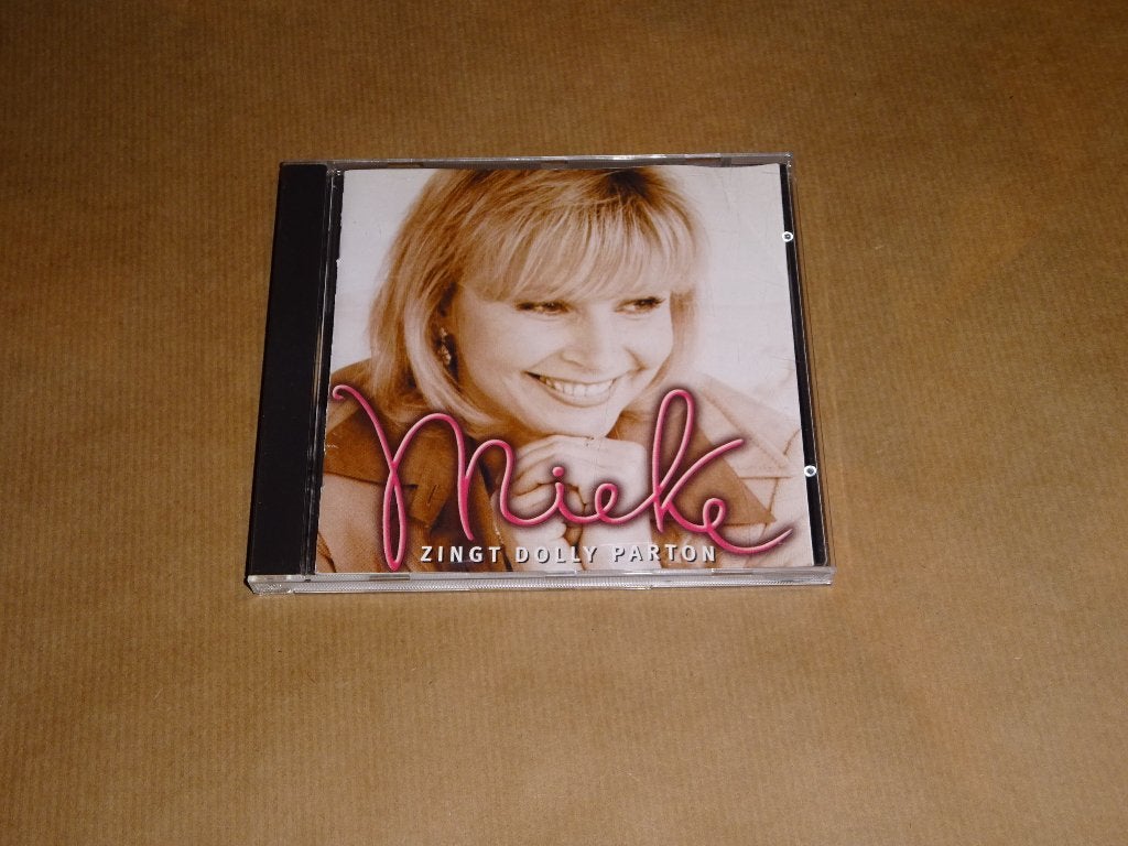 CD Mieke Zingt Dolly Parton, Ophalen of Verzenden, Zo goed als nieuw, Levenslied of Smartlap