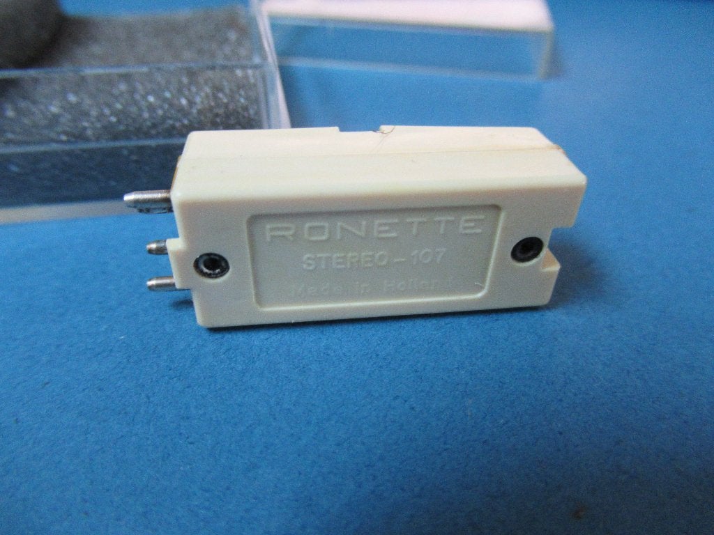 Ronette 107 Stereo origineel nieuw NOS met clip., Nieuw, NVT, Ophalen of Verzenden, Platenspeler-onderdeel