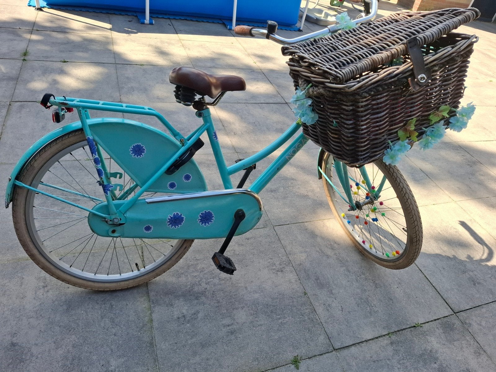 Nogan kinderfiets 24 inch met mand en terugtraprem, Fietsen en Brommers, Fietsen | Meisjes, Ophalen, Terugtraprem, Handrem, Nogan