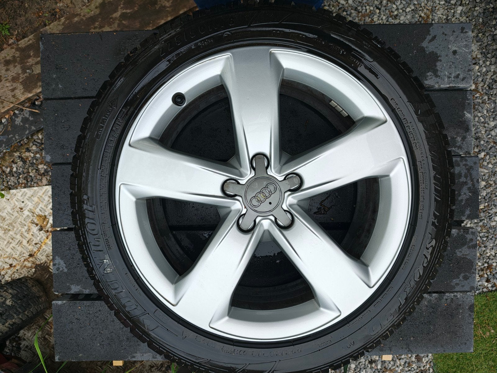 4x 18 inch Audi S-Line velgen met Dunlop winterbanden, Auto-onderdelen, Banden en Velgen, Ophalen